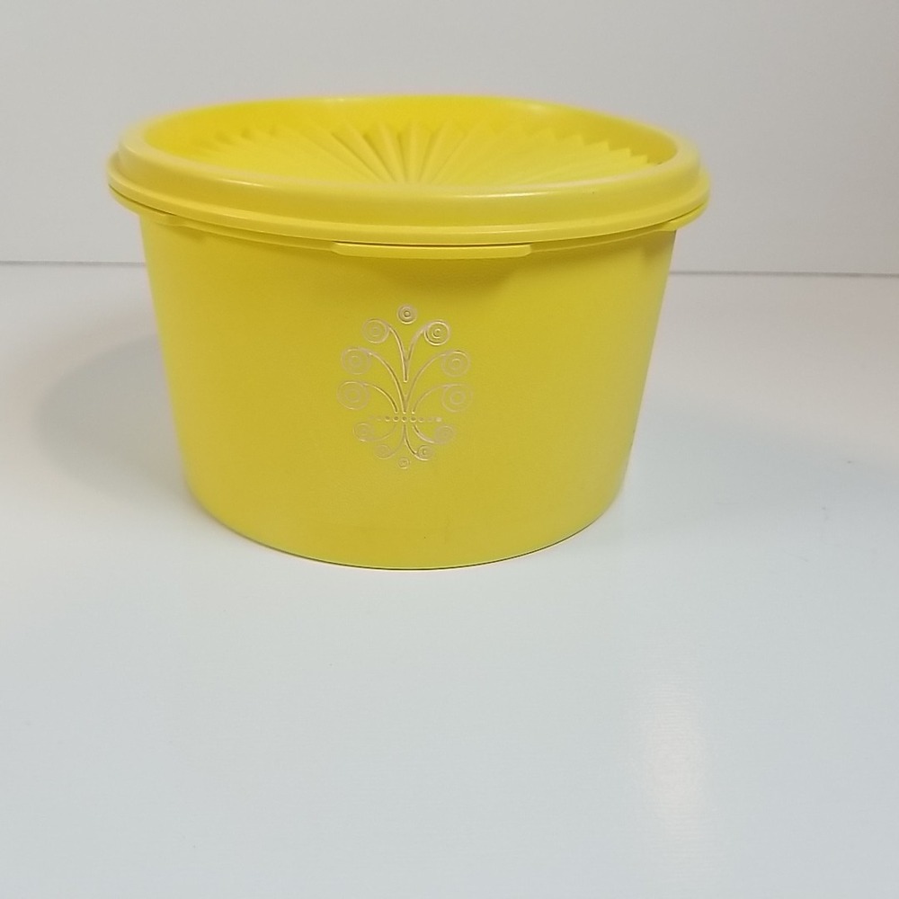 Vintage Tupperware Yellow Servalier Canister #805 With Lid Made in USA
